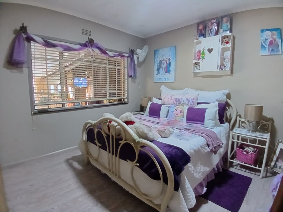 4 Bedroom Property for Sale in Vaalpark Free State